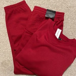 NWT- BANANA REPUBLIC FACTORY- Red Fleece Jogger Set